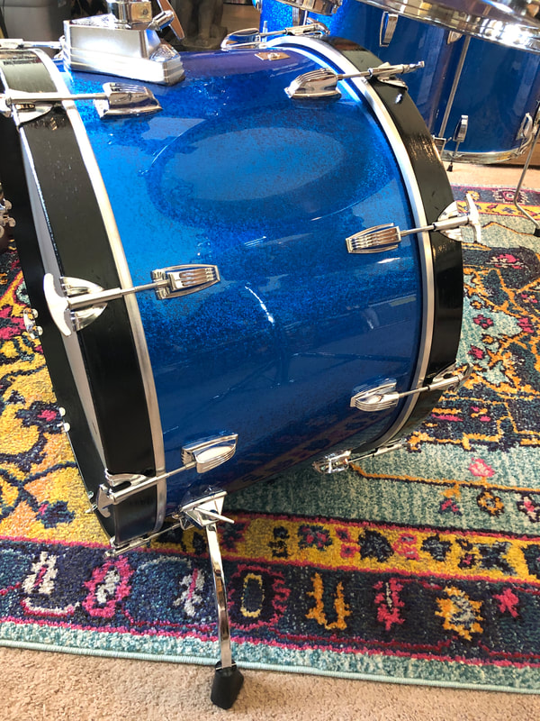 Ludwig Classic Bass Drum 14"x24" in Blue Sparkle